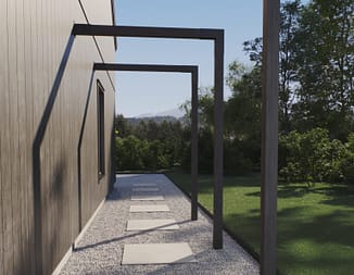 En snygg pergolagång som ramar in trädgården.